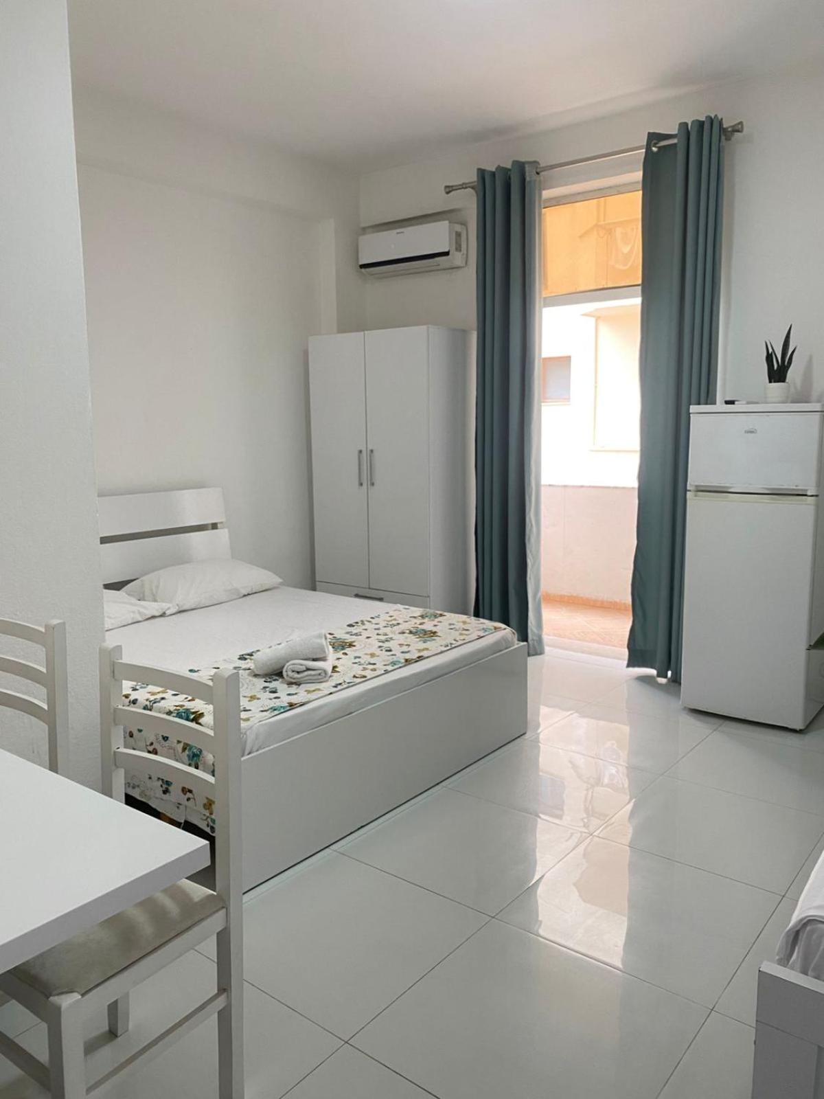 Rai Rooms Драч Екстериор снимка